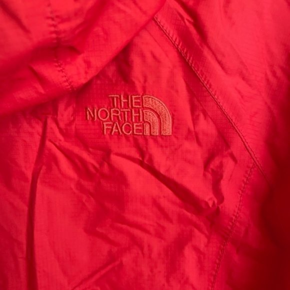 North Face Red Lightweight Windbreaker Jacket - Picture 4 of 5